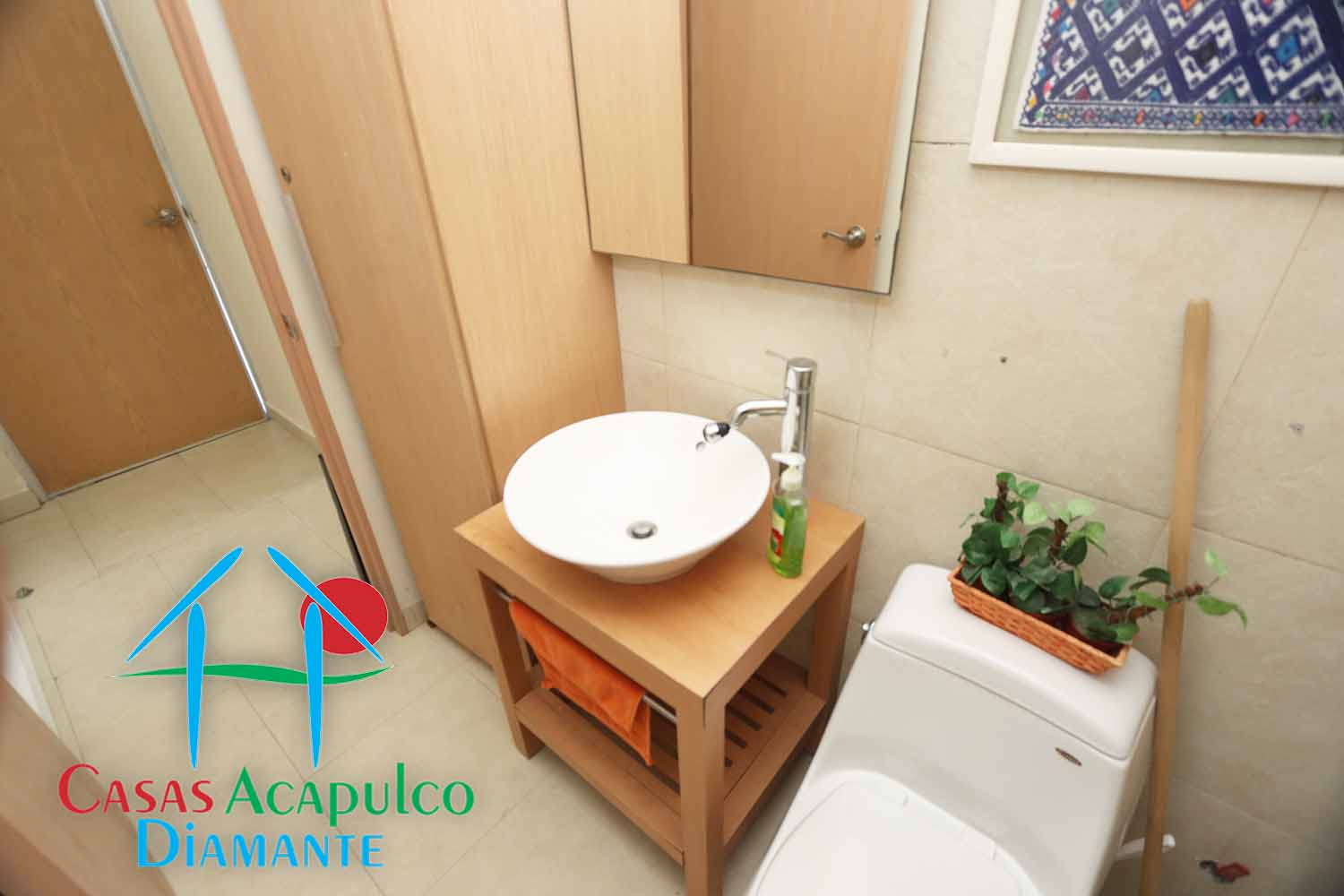 Aura A 214 - Bano de visitas 2 Aura A 214 - Bano de visitas 2